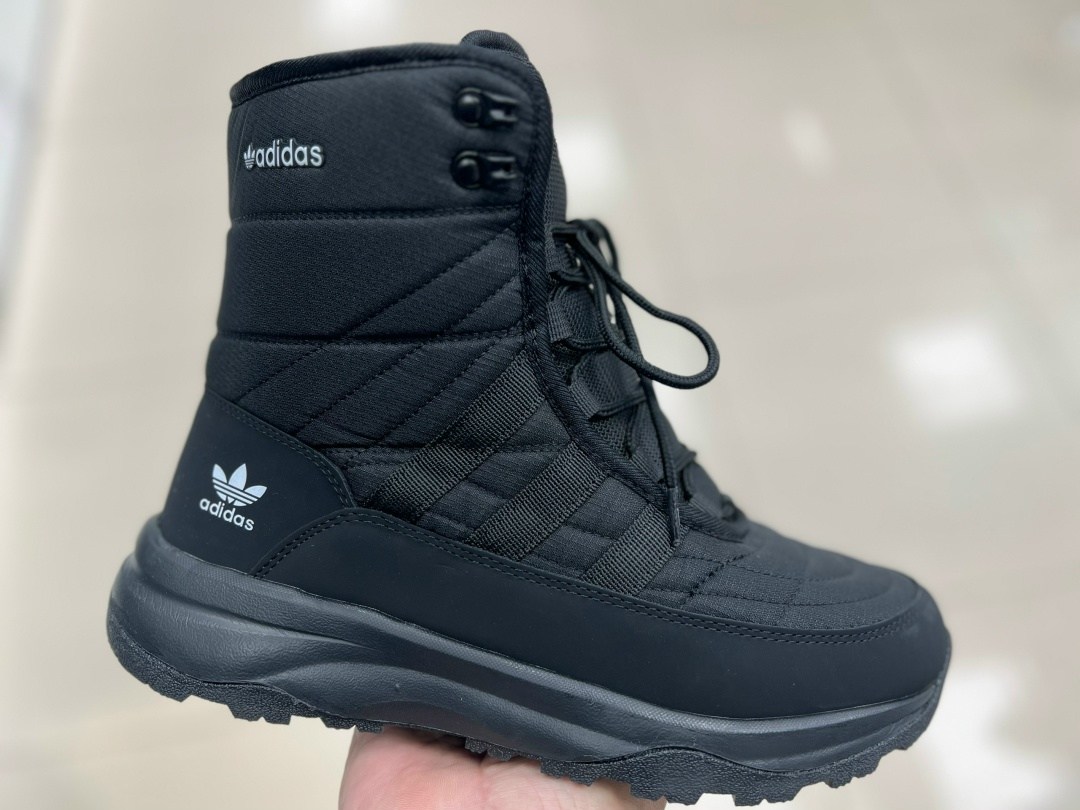 дутики adidas,дутики ,зимняя женская ,,адидас дутики