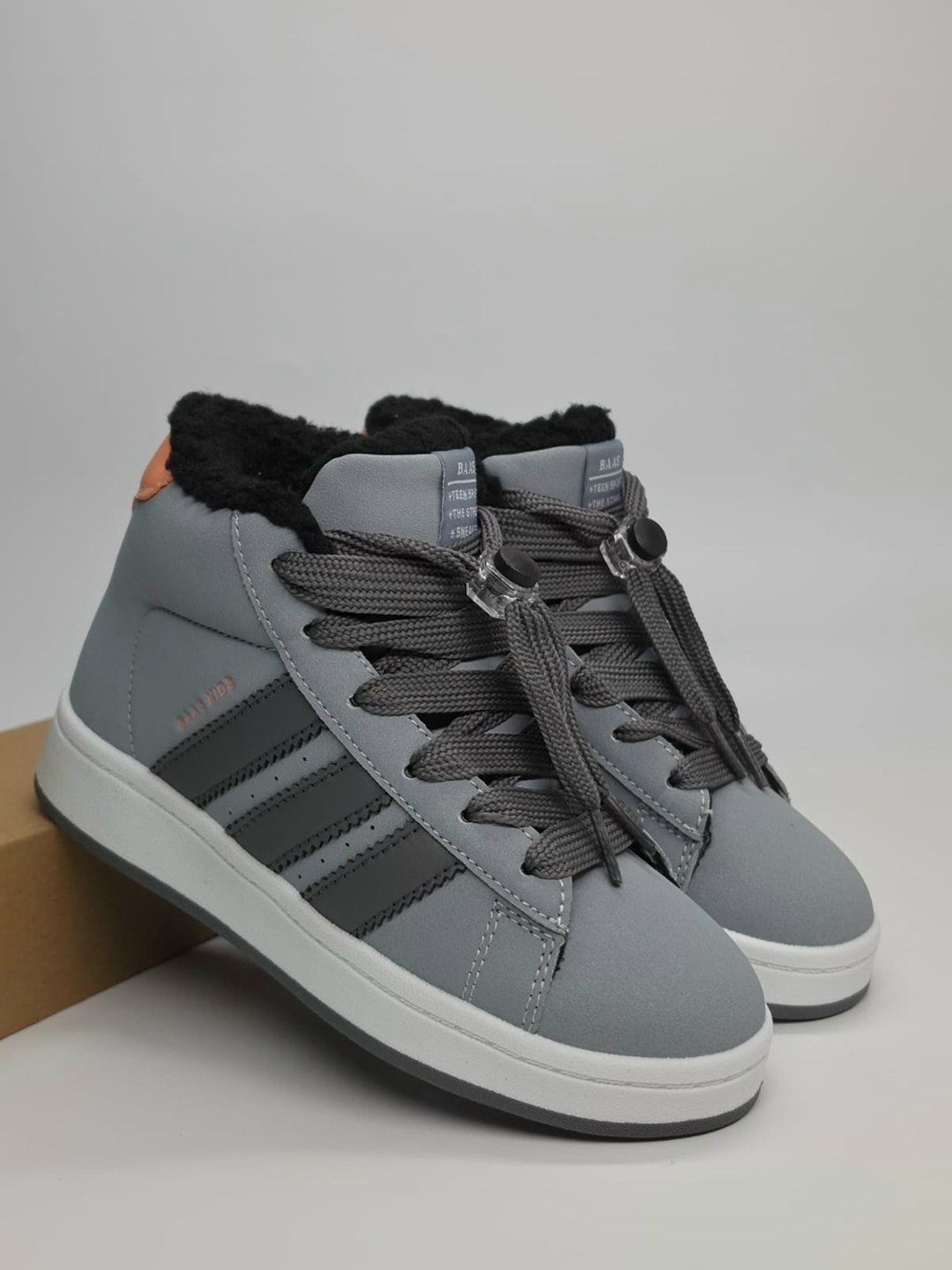 зимние кроссовки adidas campus high цвет серый,зимние кроссовки adidas campus высокие с мехом,зимние кроссовки adidas campus high,,кроссовки зимние adidas campus с мехом