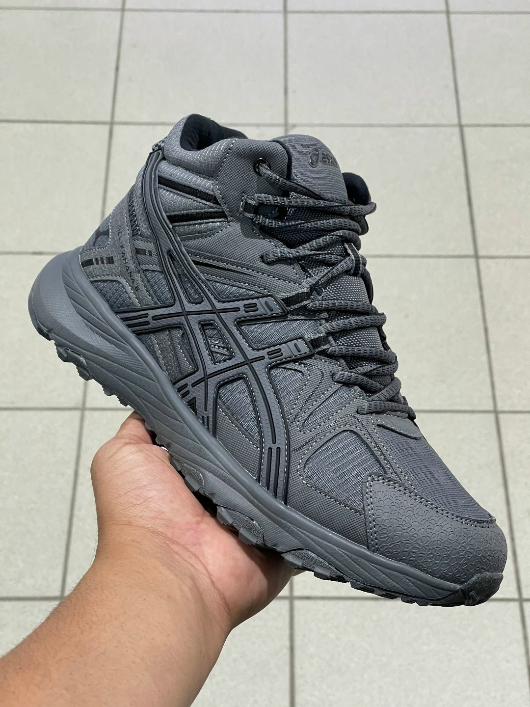 зимние кроссовки asics gel kahana 8 hi,кроссовки асикс gel-kahana 8 зимние высокие,кроссовки,кроссовки asics gel kahana 8,кроссовки asics мужские