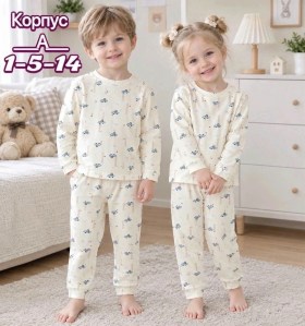 Костюм