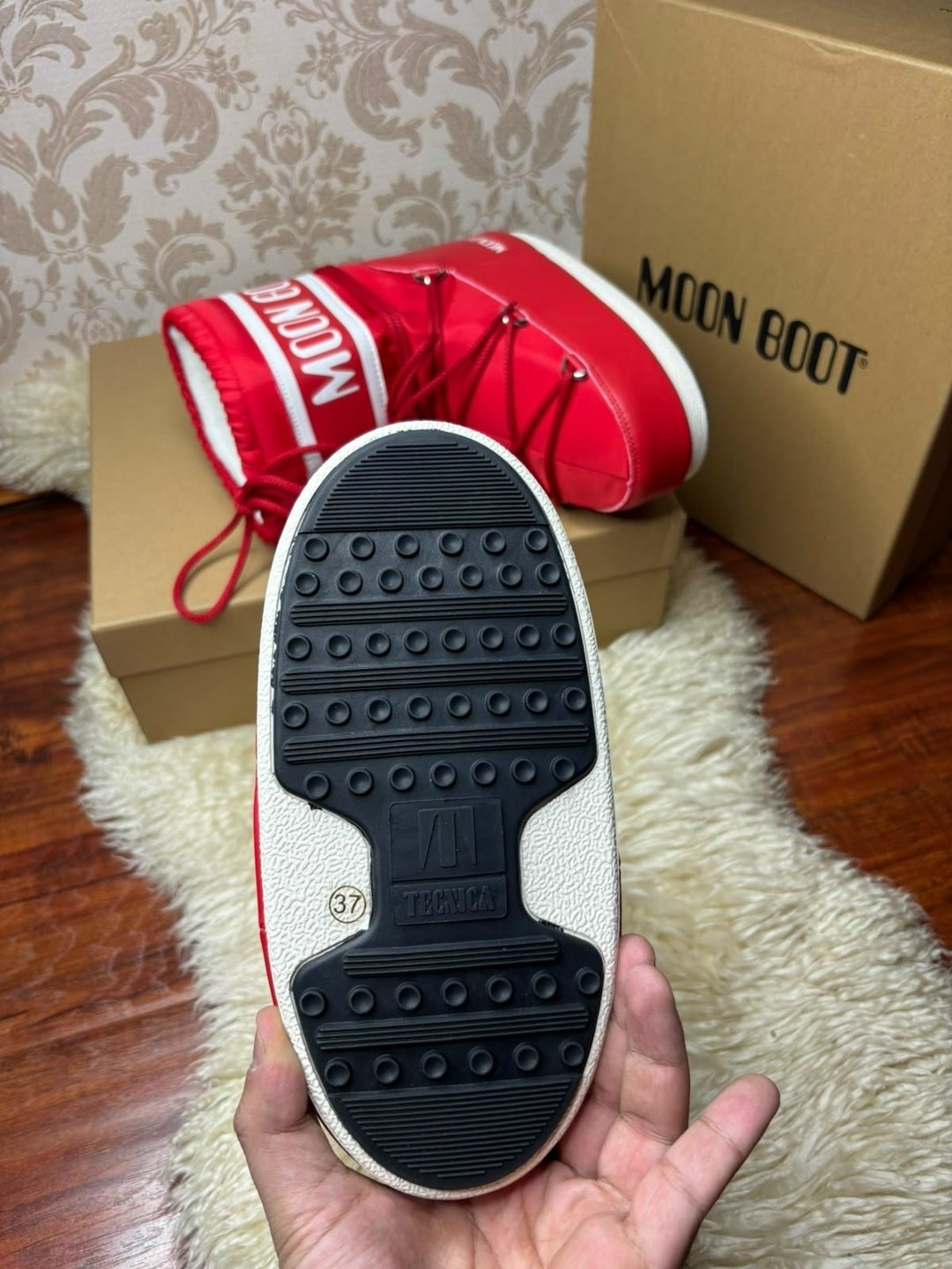 сноубутсы moon boot,moon boot зимние ботинки,дутики moon boot,ботинки moon boot,луноходы moon boot