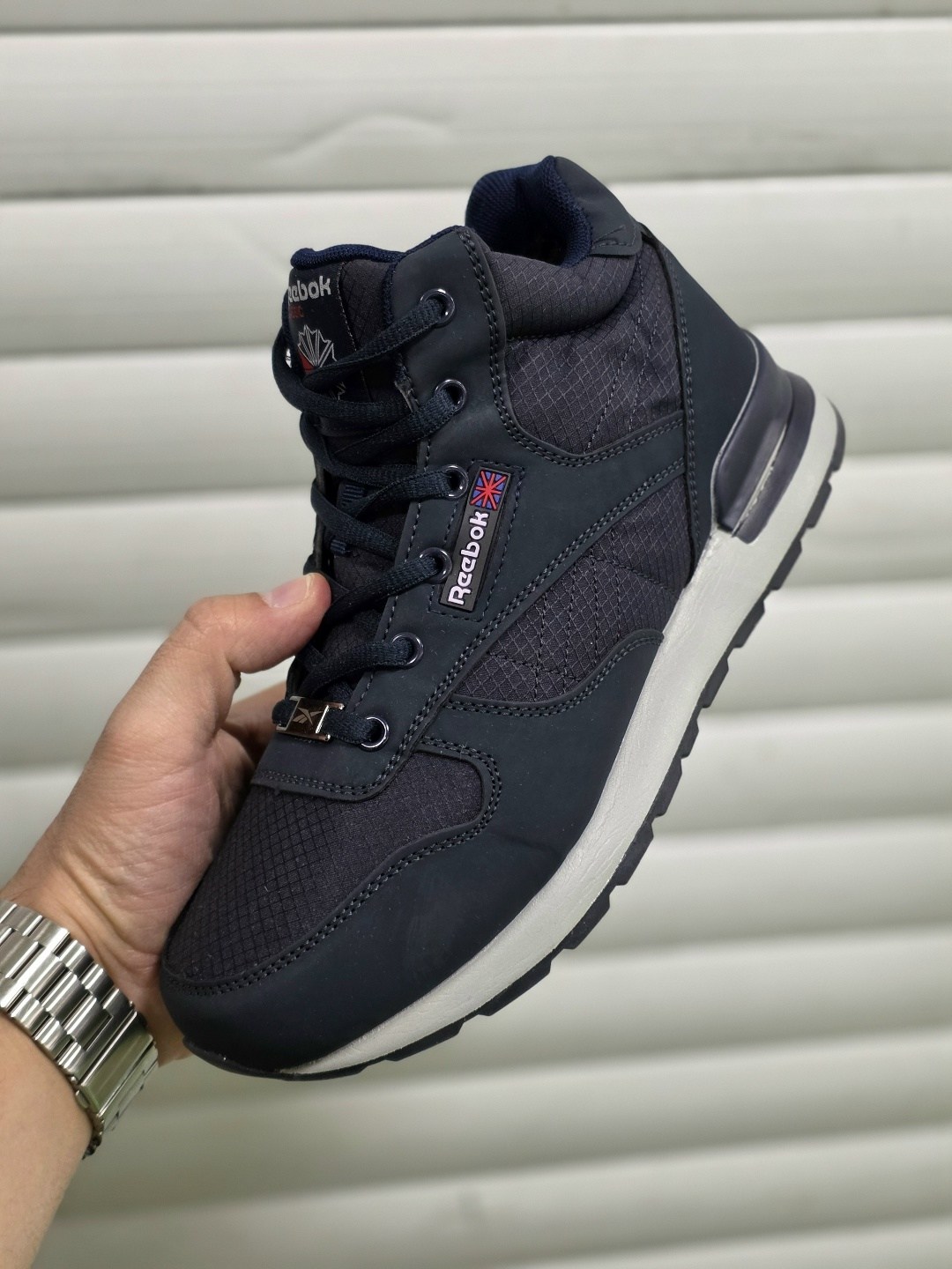 reebok зимние кроссовки,reebok зимние кроссовки мужские,кроссовки reebok,зимние кроссовки высокие с мехом reebok cavalini,зимние кроссовки мужские