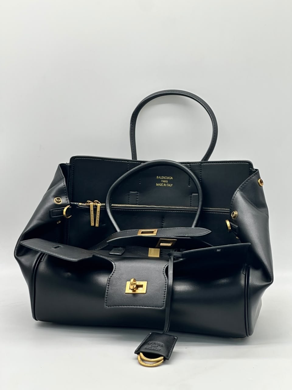 сумка balenciaga,сумка balenciaga натуральная кожа 30-25 см реплика,сумка женская balenciaga,сумка balenciaga из высококачественной эко кожи,сумка