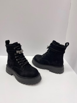Ботинки