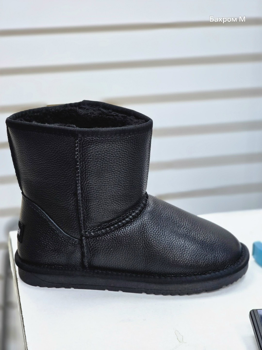 угги мужские,мужские угги ugg classic с мехом черные большие размеры,угги женские кожаные,угги ouqidageni original,угги