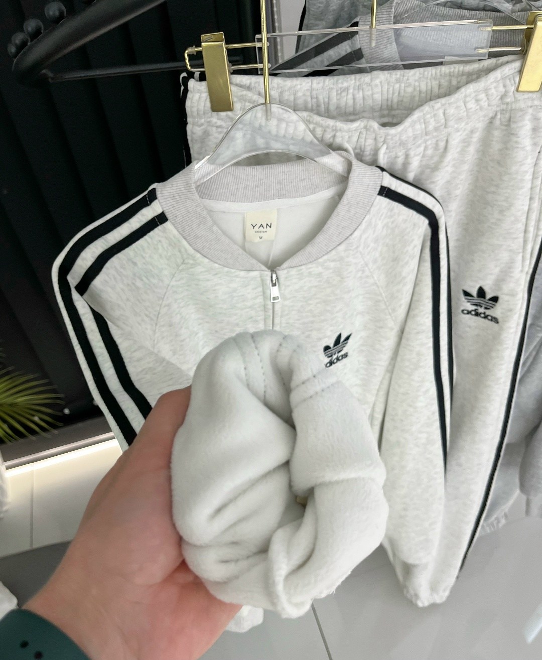 спортивный костюм adidas,костюм спортивный adidas originals костюм,спортивные костюмы адидас,спортивный костюм adidas originals,костюм адидас