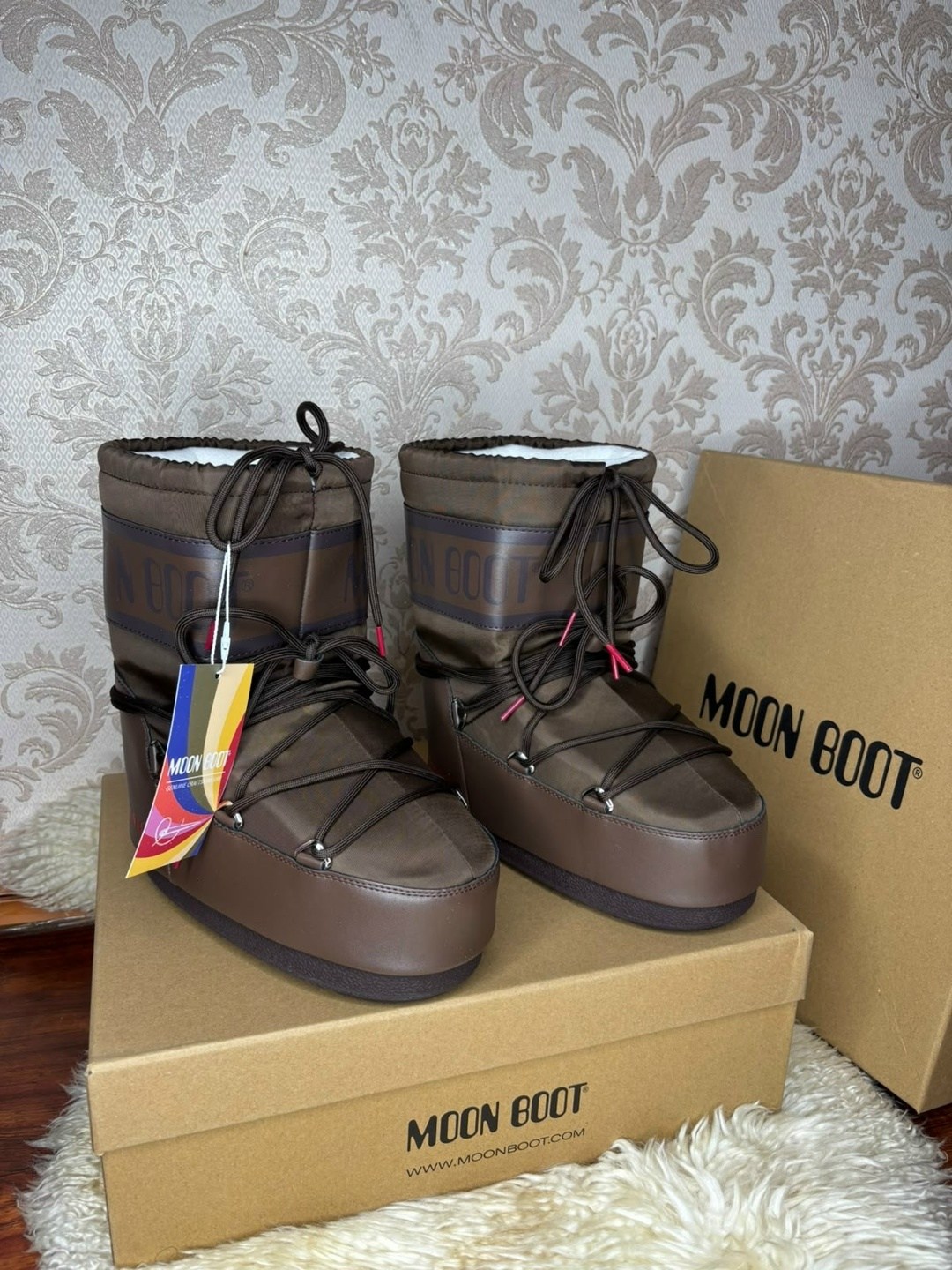 зимние ботинки moon boot,,луноходы женские,ботинки moon boot,зимние ботинки moon boot icon черный