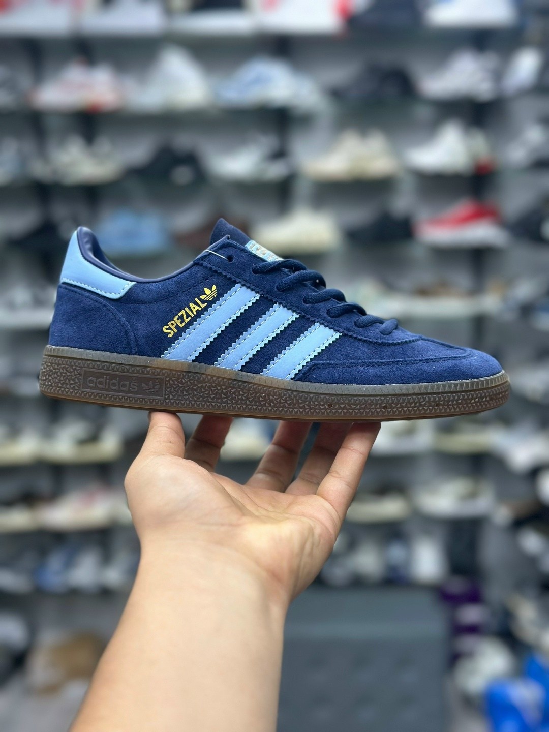 кроссовки adidas spezial,кроссовки handball spezial adidas,кроссовки adidas,adidas handball spezial,кроссовки adidas originals handball spezial