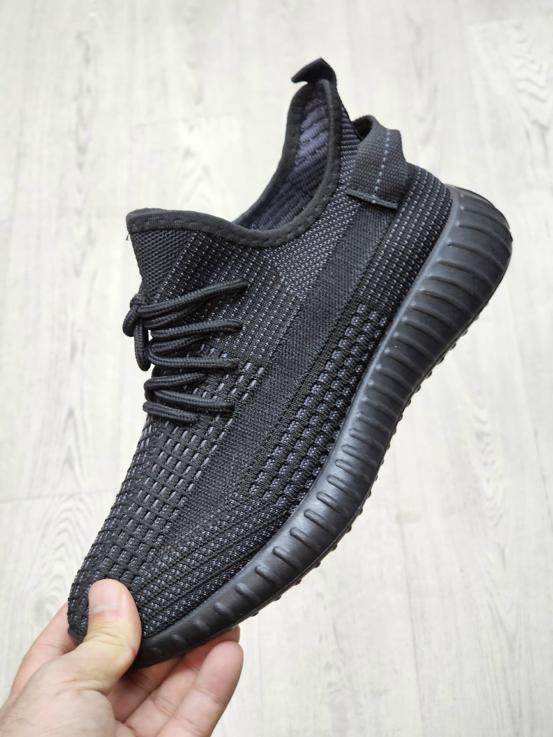 ,кроссовки мужские yeezy boost 350,кроссовки изи,изики кроссовки,кроссовки изики мужские