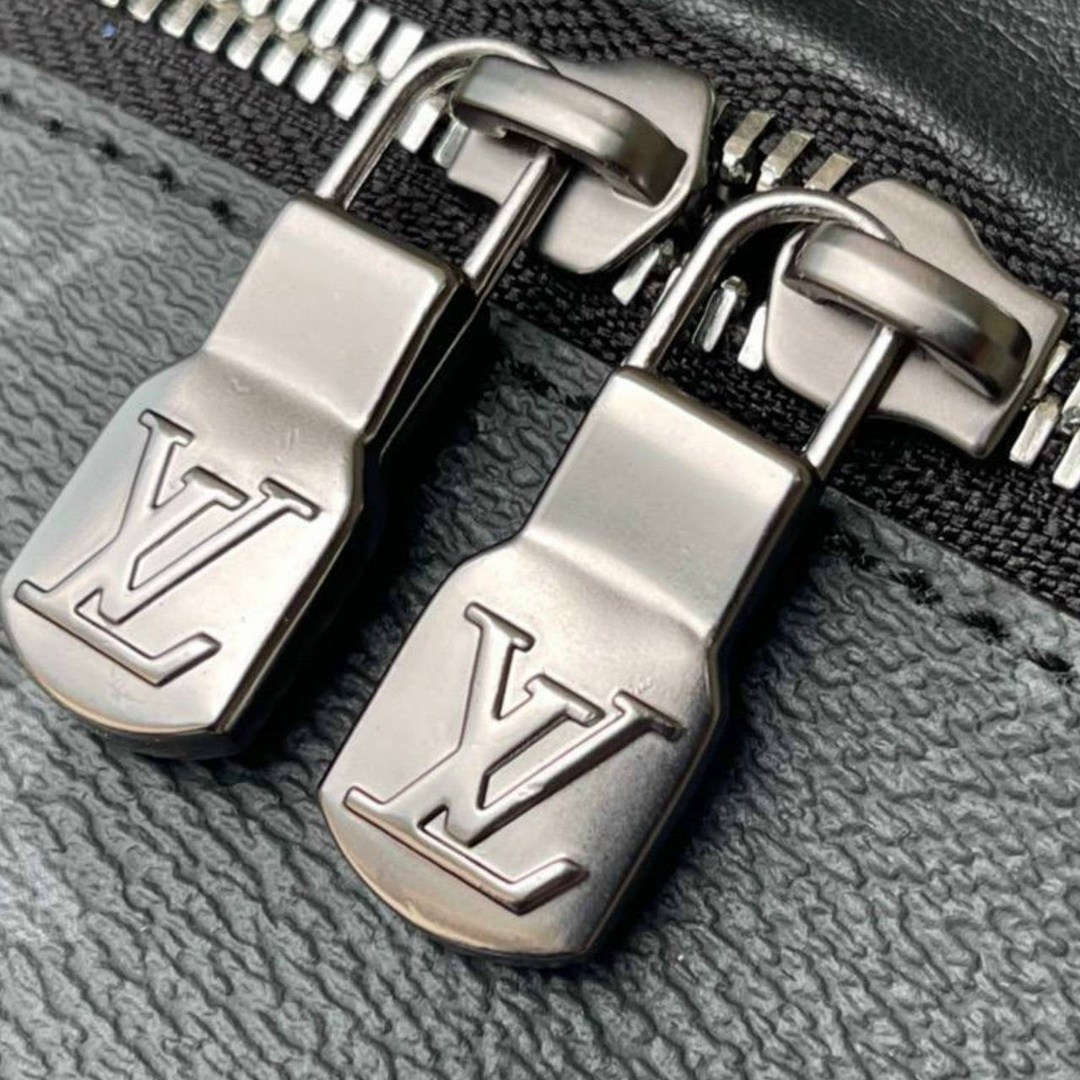 поясная сумка discovery louis vuitton,поясная сумка louis vuitton,сумка поясная louis vuitton discovery pm,louis vuitton сумка на пояс,поясная сумка