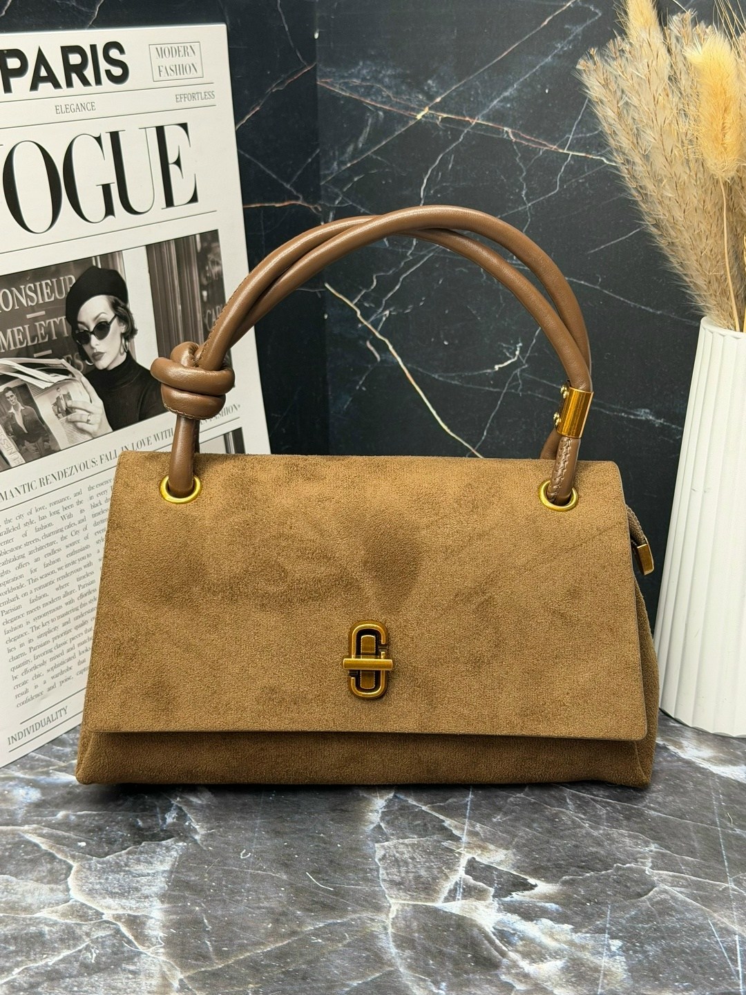 замшевая сумка,сумки,замшевая сумка miu miu aventure,сумка fendi peekaboo замшевая,сумка женская замшевая