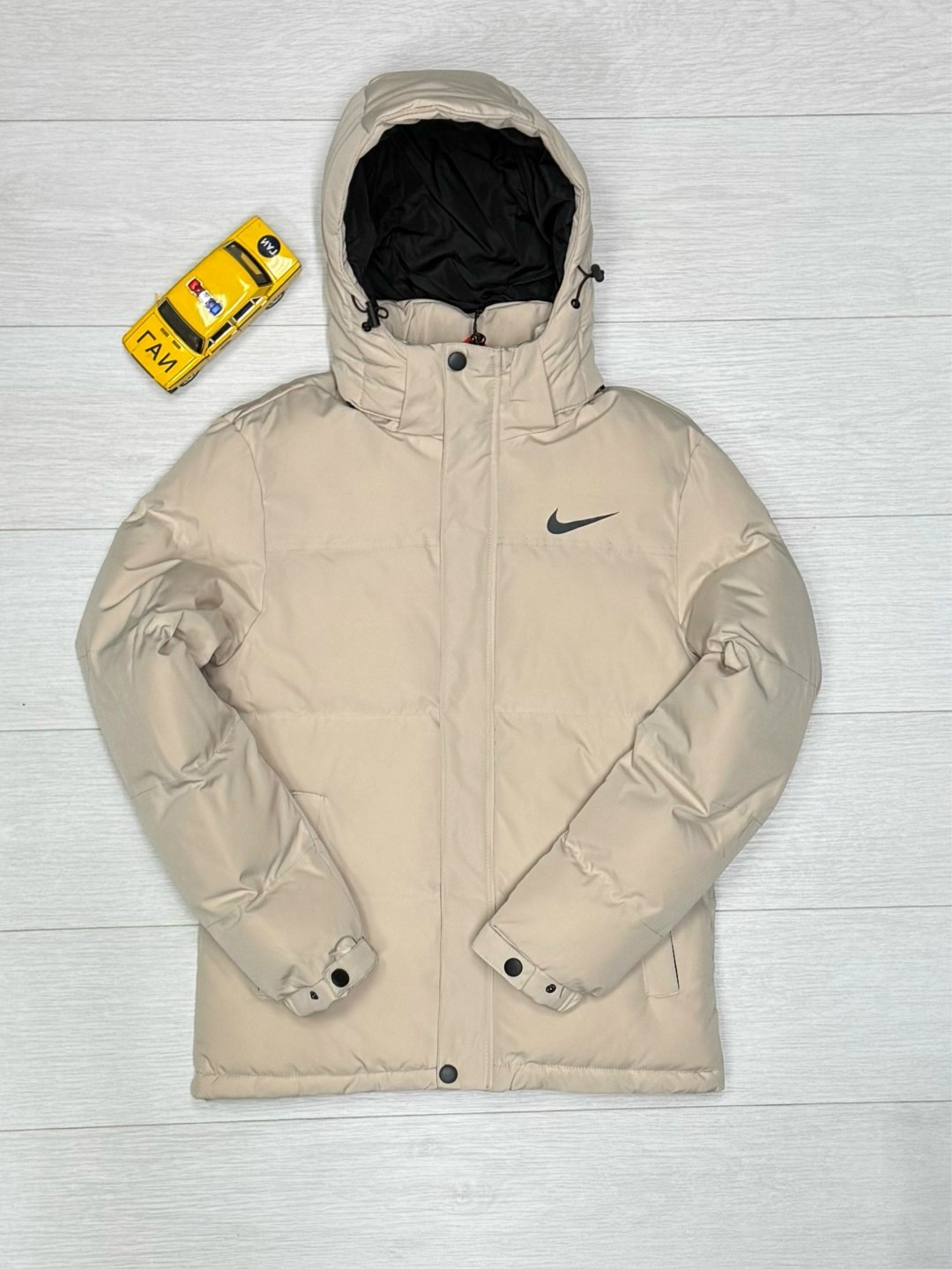 бежевая куртка мужская,куртка зимняя мужская,куртка nike зимняя,пуховик мужской nike,мужская зимняя куртка nike
