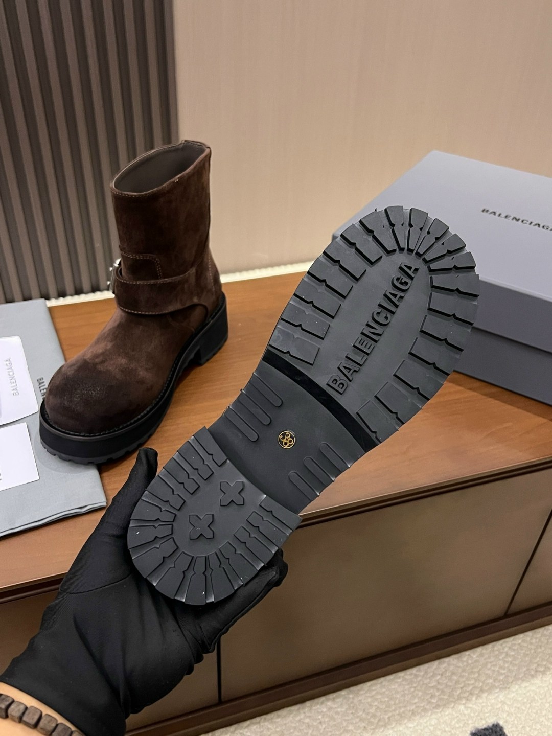 сапоги balenciaga,,ботинки balenciaga,ботинки женские,ботинки miu miu