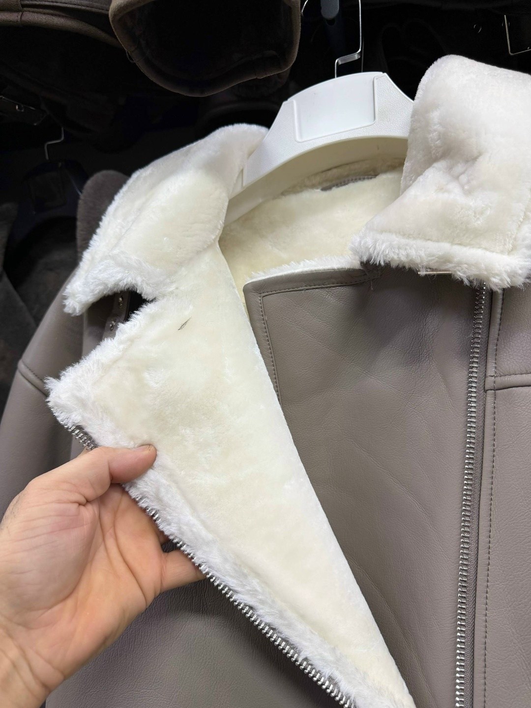 дубленка женская авиатор,monywear дубленка авиатор женская весна 2026,дубленка авиатор,женская дублёнка,куртка дубленка женская
