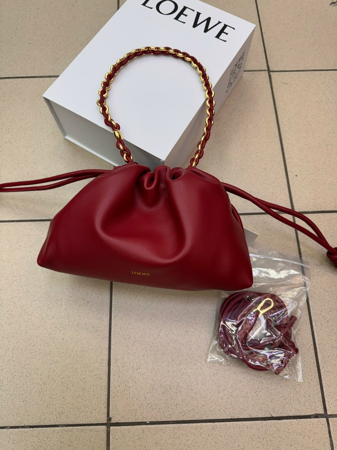 сумка loewe,сумка,женская сумка,модная сумка,сумки клатч