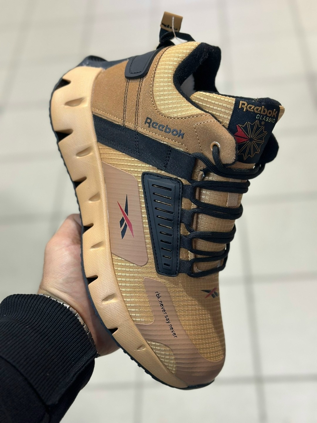 кроссовки мужские reebok,кроссовки мужские reebok classic,кроссовки мужские reebok zig kinetica,кроссовки reebok,кроссовки reebok zig kinetica