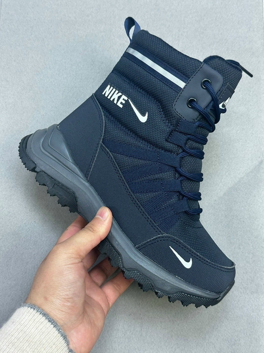 зимние сапоги nike,зимние сапоги nike wmn black textile,кроссовки зимние nike,кроссовки мужские зимние nike,кроссовки зимние высокие мужские с мехом nike air goretex