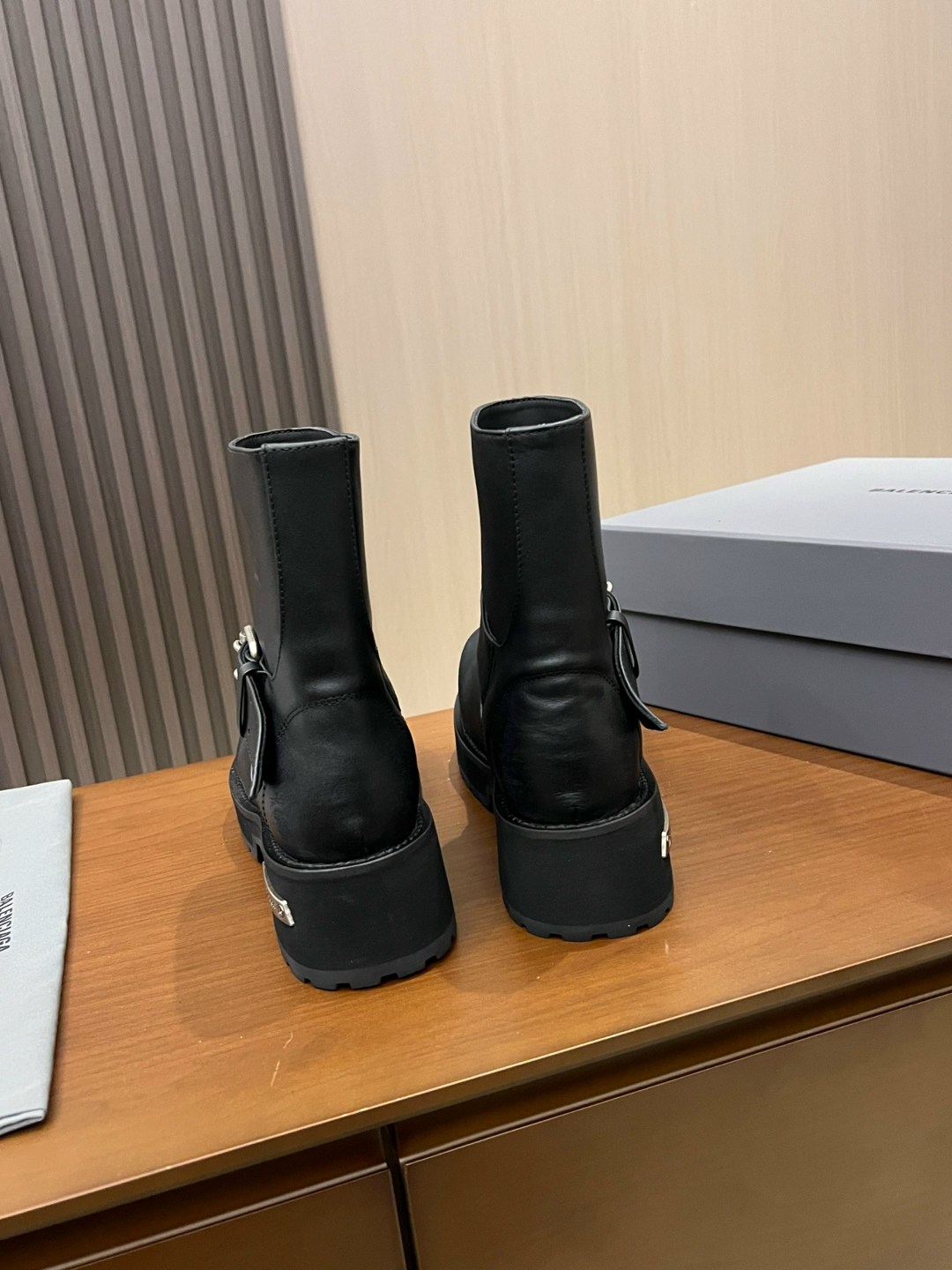 сапоги balenciaga,,ботинки balenciaga,ботинки женские,ботинки miu miu