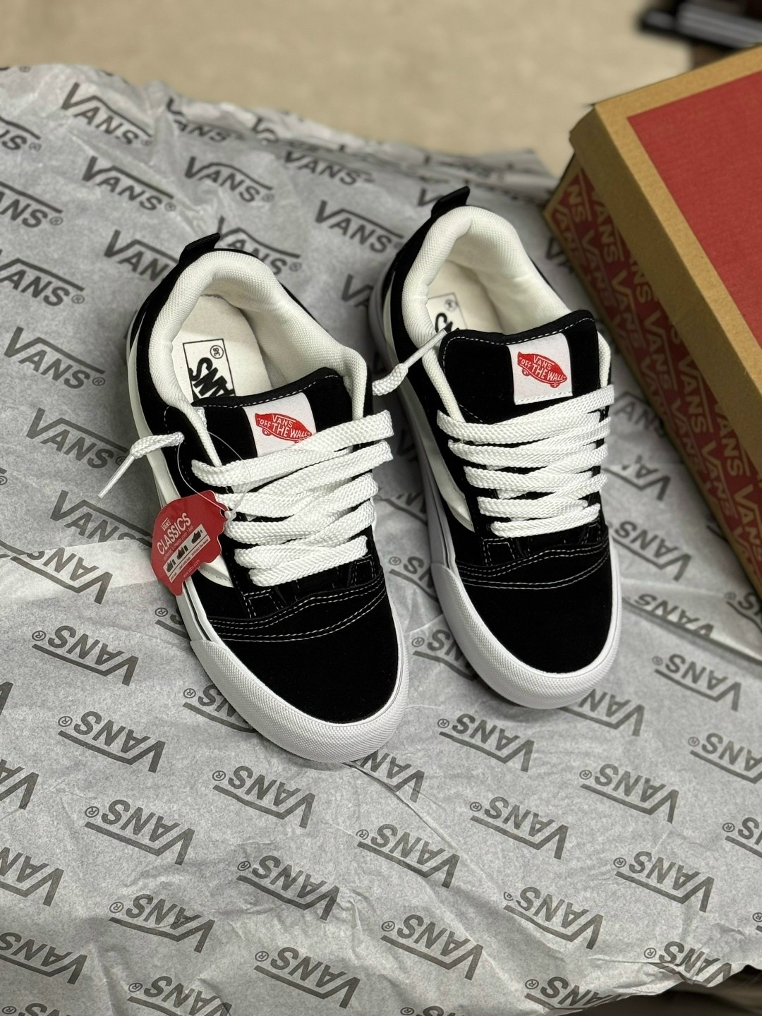 ,кеды vans,кеды vans knu skool,кроссовки vans,кеды ванс