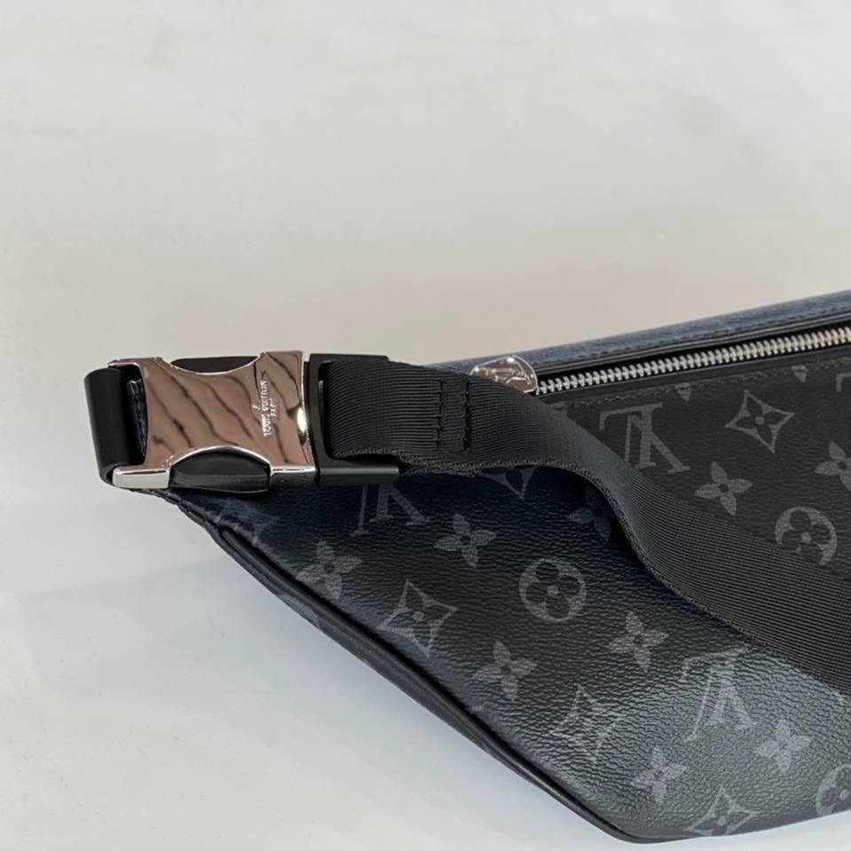 поясная сумка discovery louis vuitton,поясная сумка louis vuitton,сумка поясная louis vuitton discovery pm,louis vuitton сумка на пояс,поясная сумка