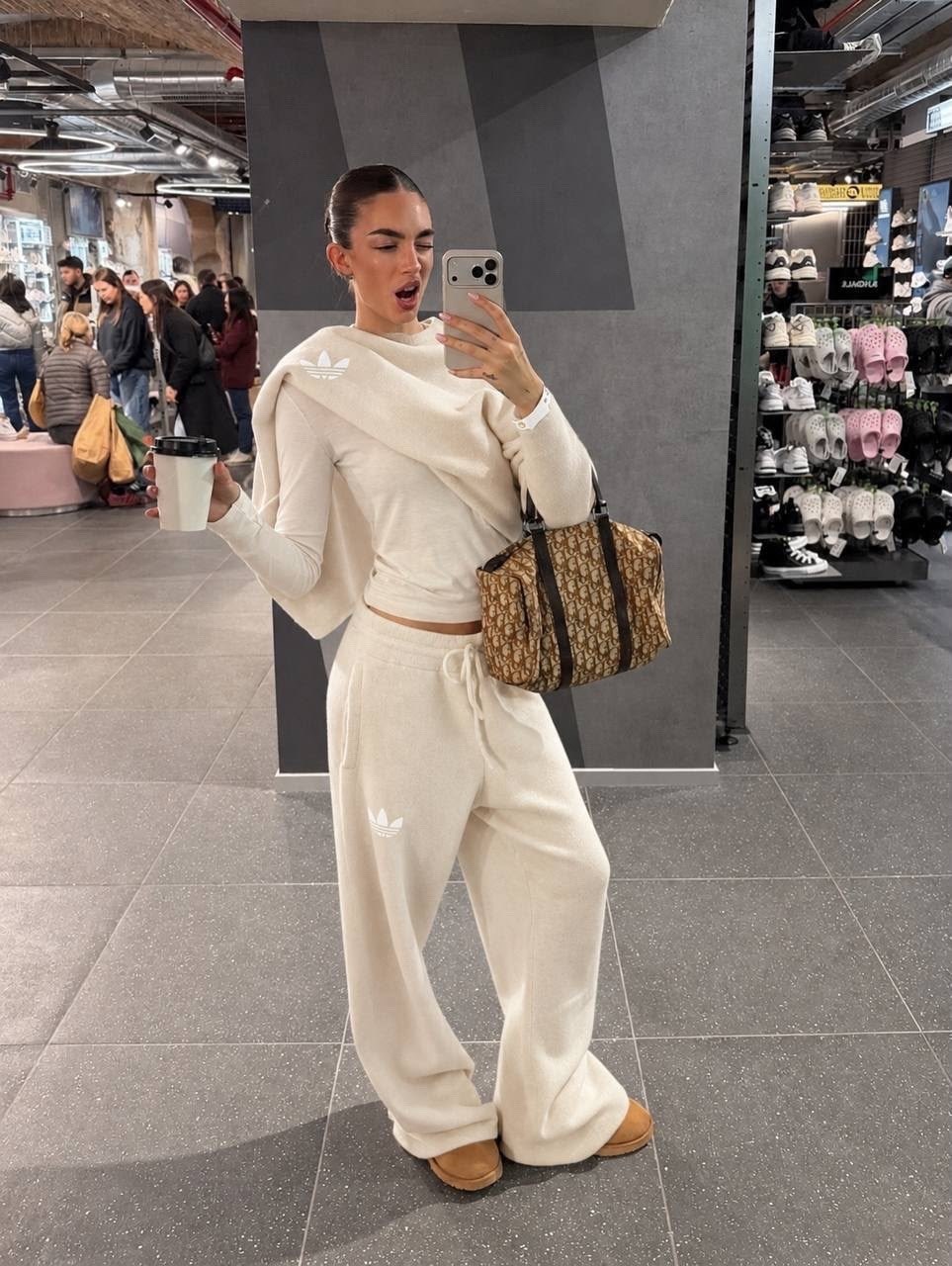 спортивный костюм женский,спортивный костюм,костюм спортивный adidas,женский костюм