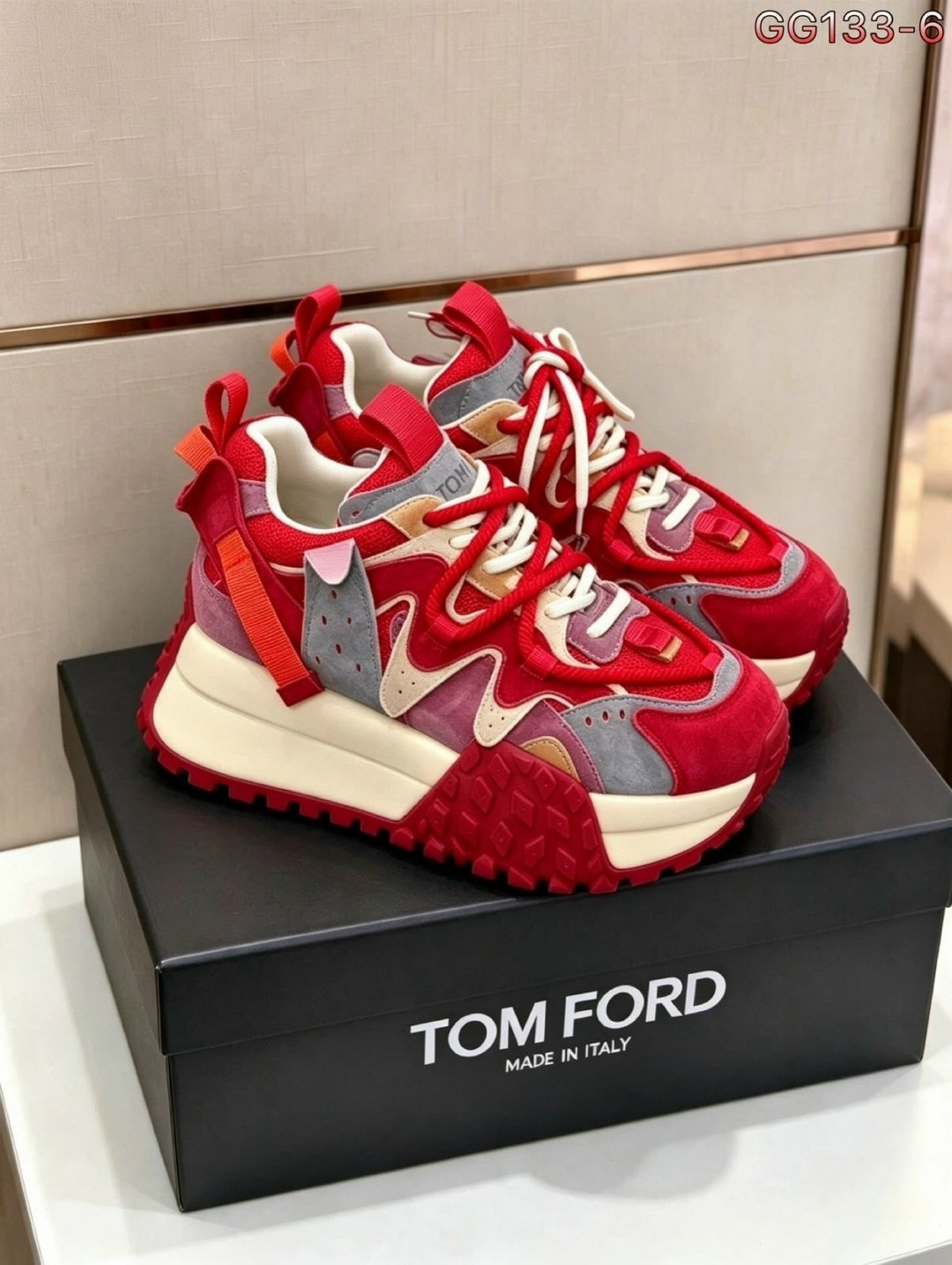 ,женские кроссовки,кроссовки tom-ford,повседневные кроссовки,женская
