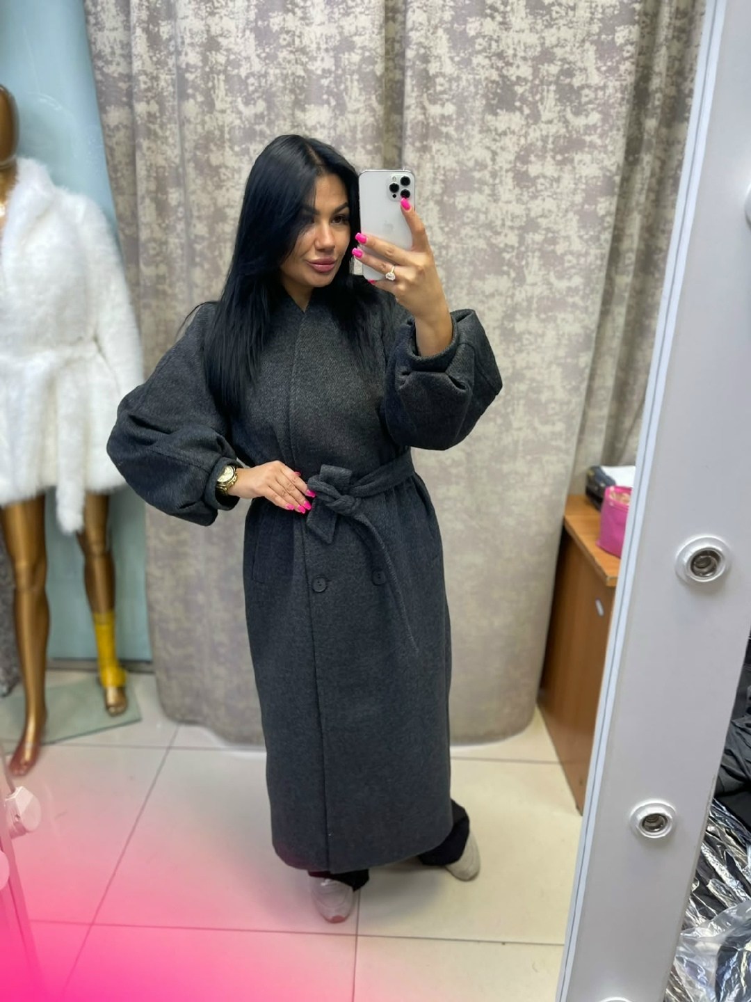 стильное пальто,пальто женское,пальто с поясом,оверсайз пальто,пальто