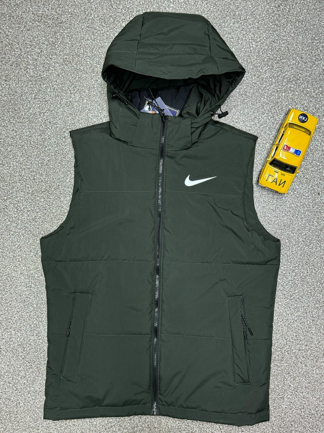 жилетка nike,жилетка мужская nike,жилет nike,жилет мужской,жилетка