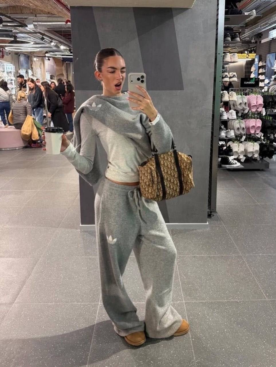 спортивный костюм женский,спортивный костюм,костюм спортивный adidas,женский костюм