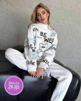 Костюм