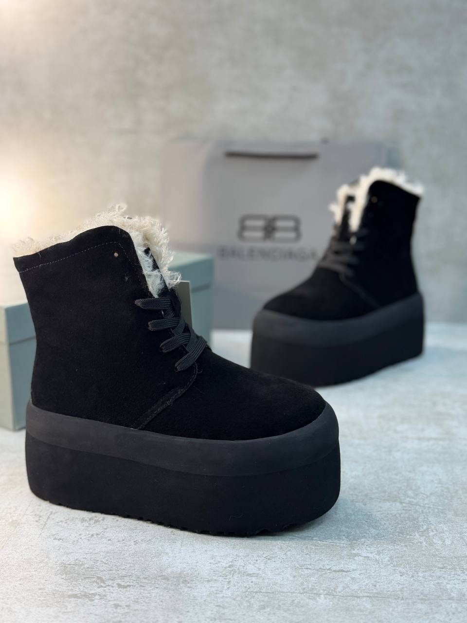 ,ботинки зимние женские ugg замшевые на платформе,женские зимние ботинки на толстой подошве 2026 года,женская ,ботинки зимние с мех