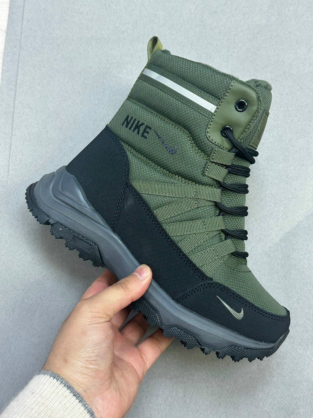 зимние сапоги nike,зимние сапоги nike wmn black textile,кроссовки зимние nike,кроссовки мужские зимние nike,кроссовки зимние высокие мужские с мехом nike air goretex