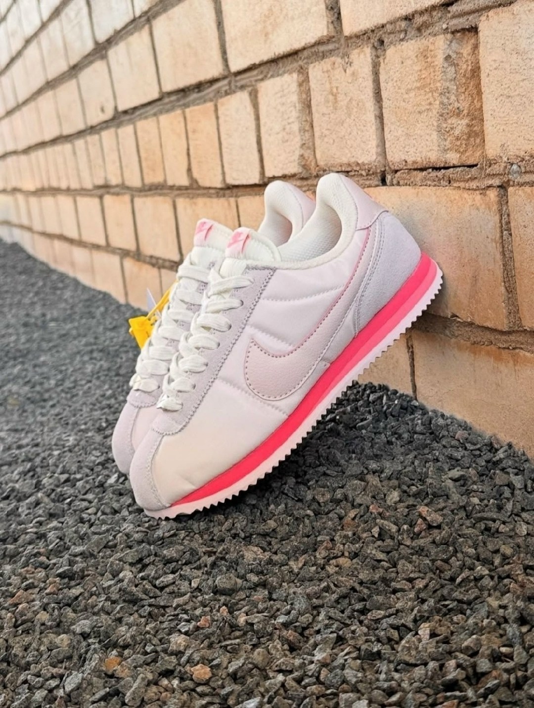 кроссовки женские розовый,кроссовки женскиe,кроссовки nike classic cortez,кроссовки nike cortez женские,кроссовки