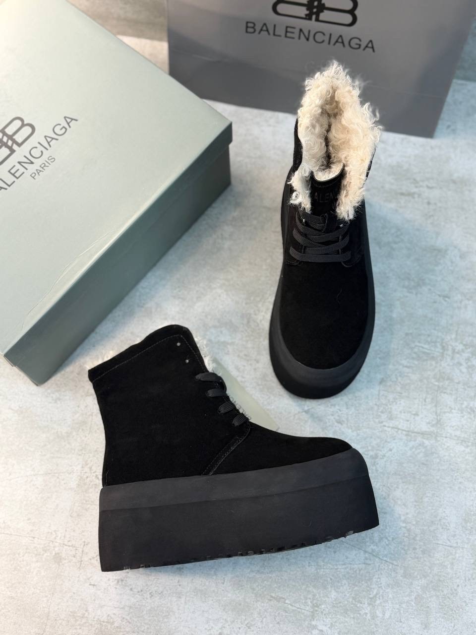 ,ботинки зимние женские ugg замшевые на платформе,женские зимние ботинки на толстой подошве 2026 года,женская ,ботинки зимние с мех