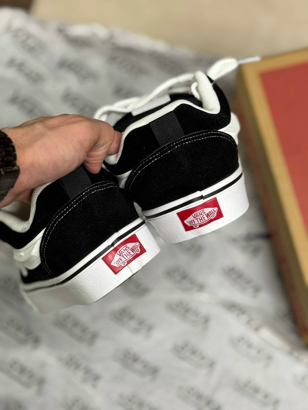 ,кеды vans,кеды vans knu skool,кроссовки vans,кеды ванс