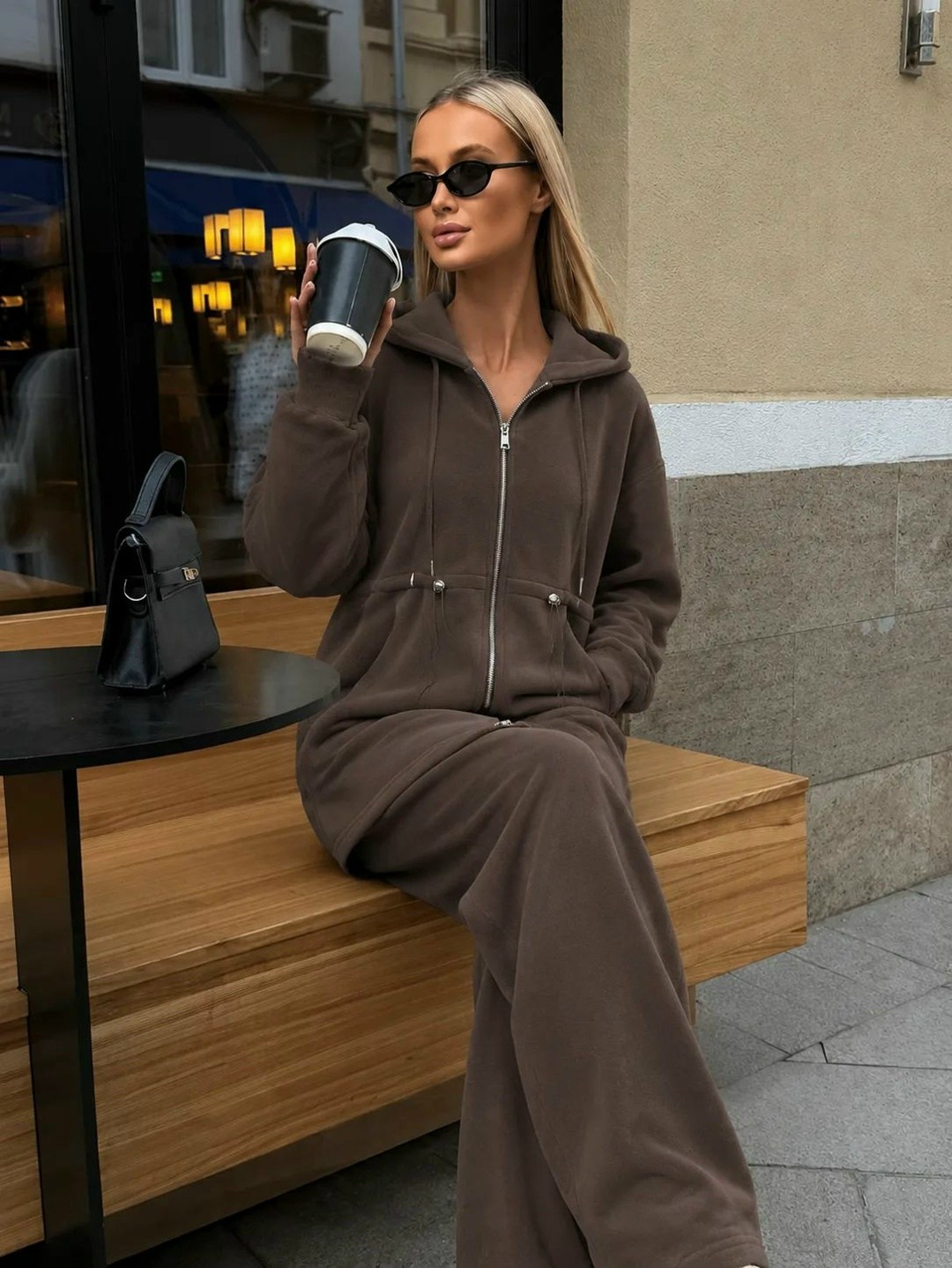 спортивный костюм,женский костюм на флисе,костюм с брюками,брючный костюм,велюровый костюм