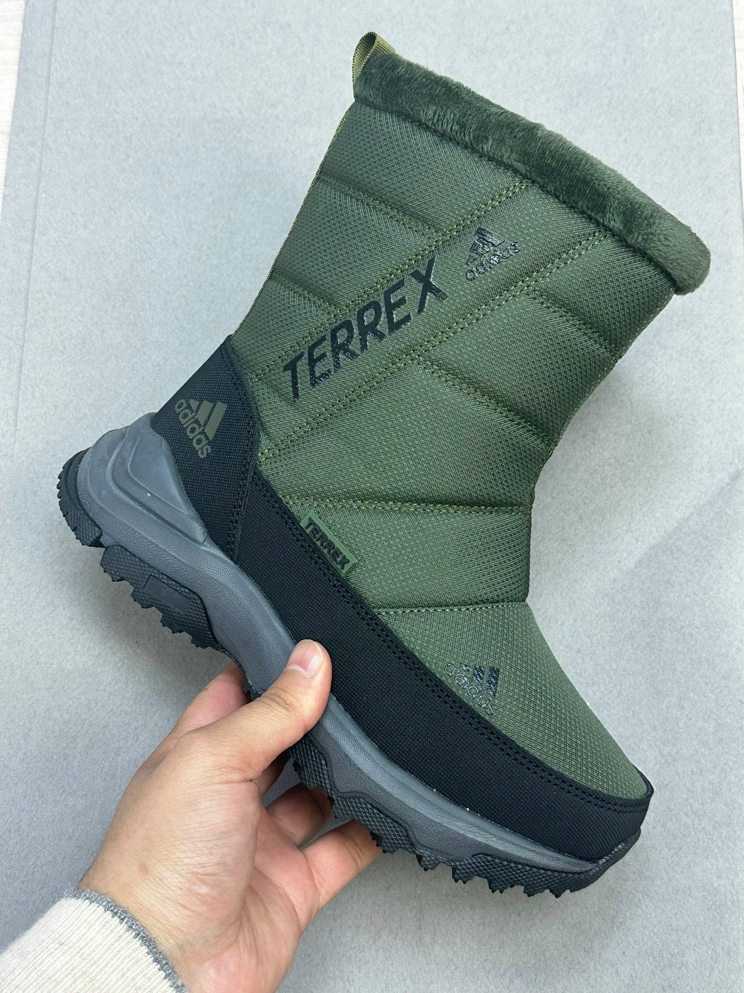 дутики зимние на меху adidas terrex,дутики сапоги короткие зимние адидас adidas terrex,дутики adidas,дутики adidas зимние непромокаемые,зимние сапоги adidas