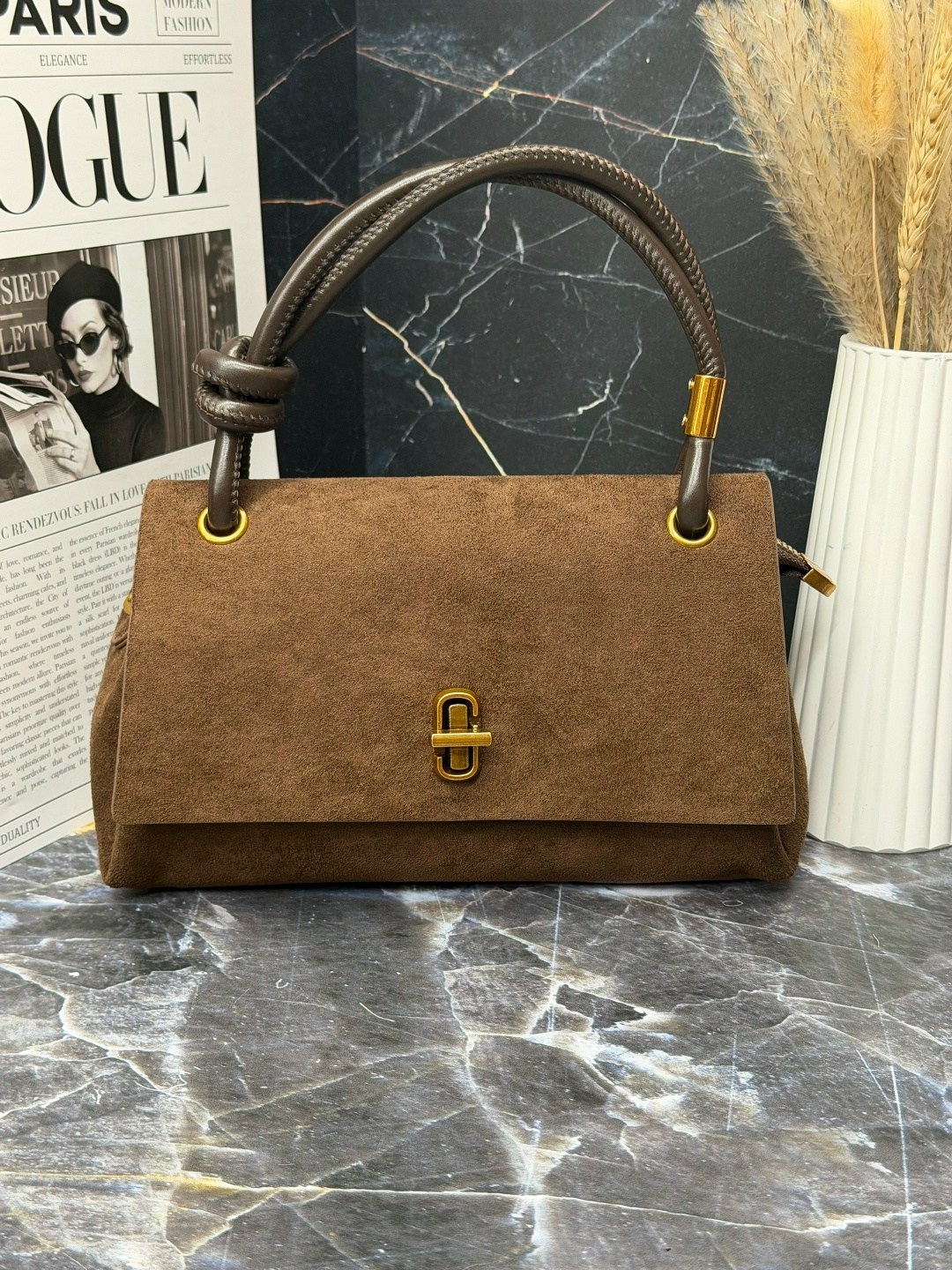 замшевая сумка,сумки,замшевая сумка miu miu aventure,сумка fendi peekaboo замшевая,сумка женская замшевая