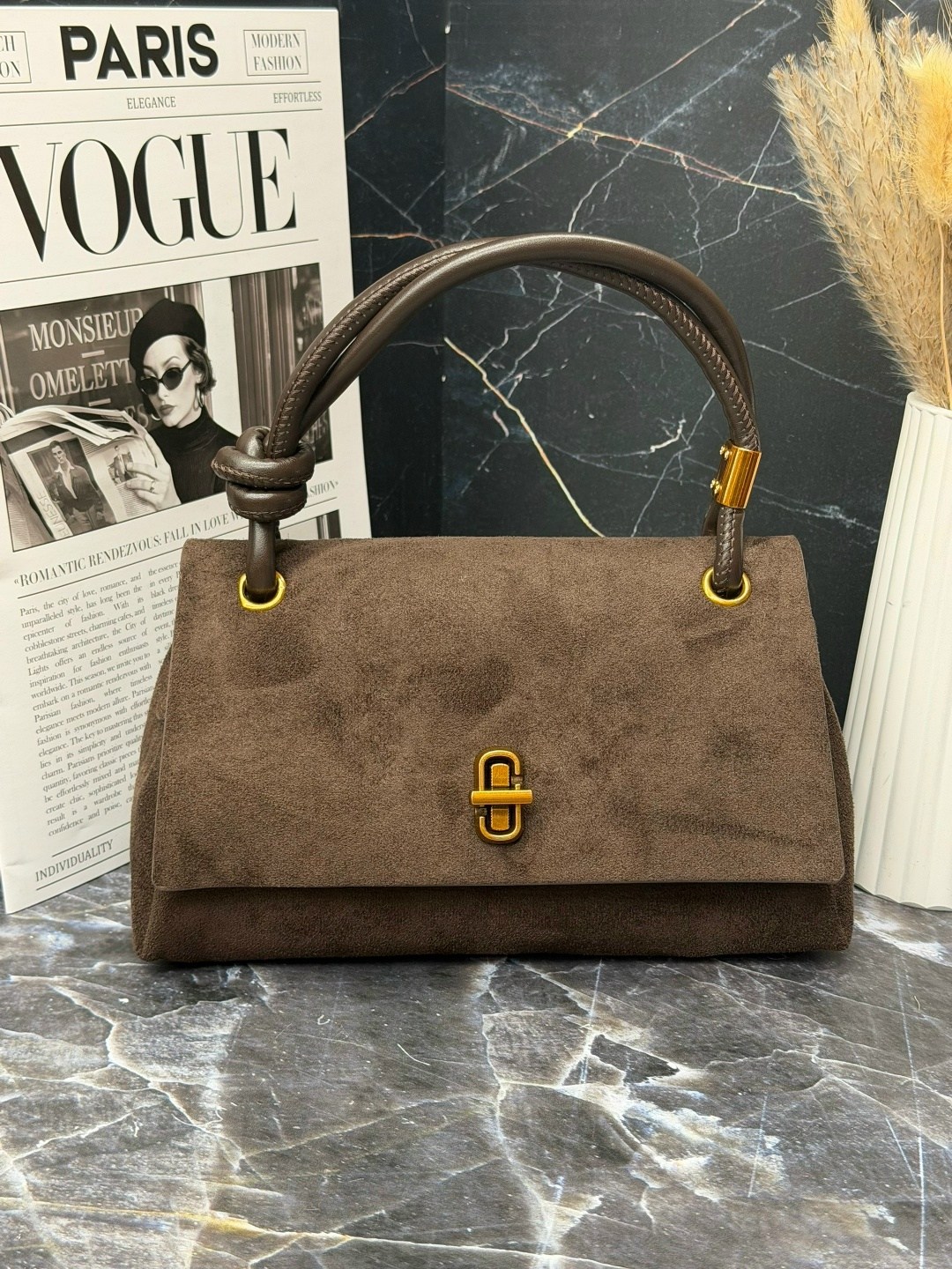 замшевая сумка,сумки,замшевая сумка miu miu aventure,сумка fendi peekaboo замшевая,сумка женская замшевая