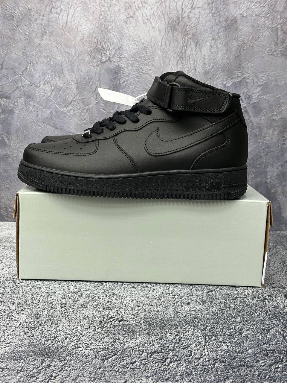 nike air force 1 mid "black",nike air force 1 mid,кроссовки nike air force 1 mid "black",кроссовки nike air force 1 mid '07 black leather,кроссовки nike air force 1 mid