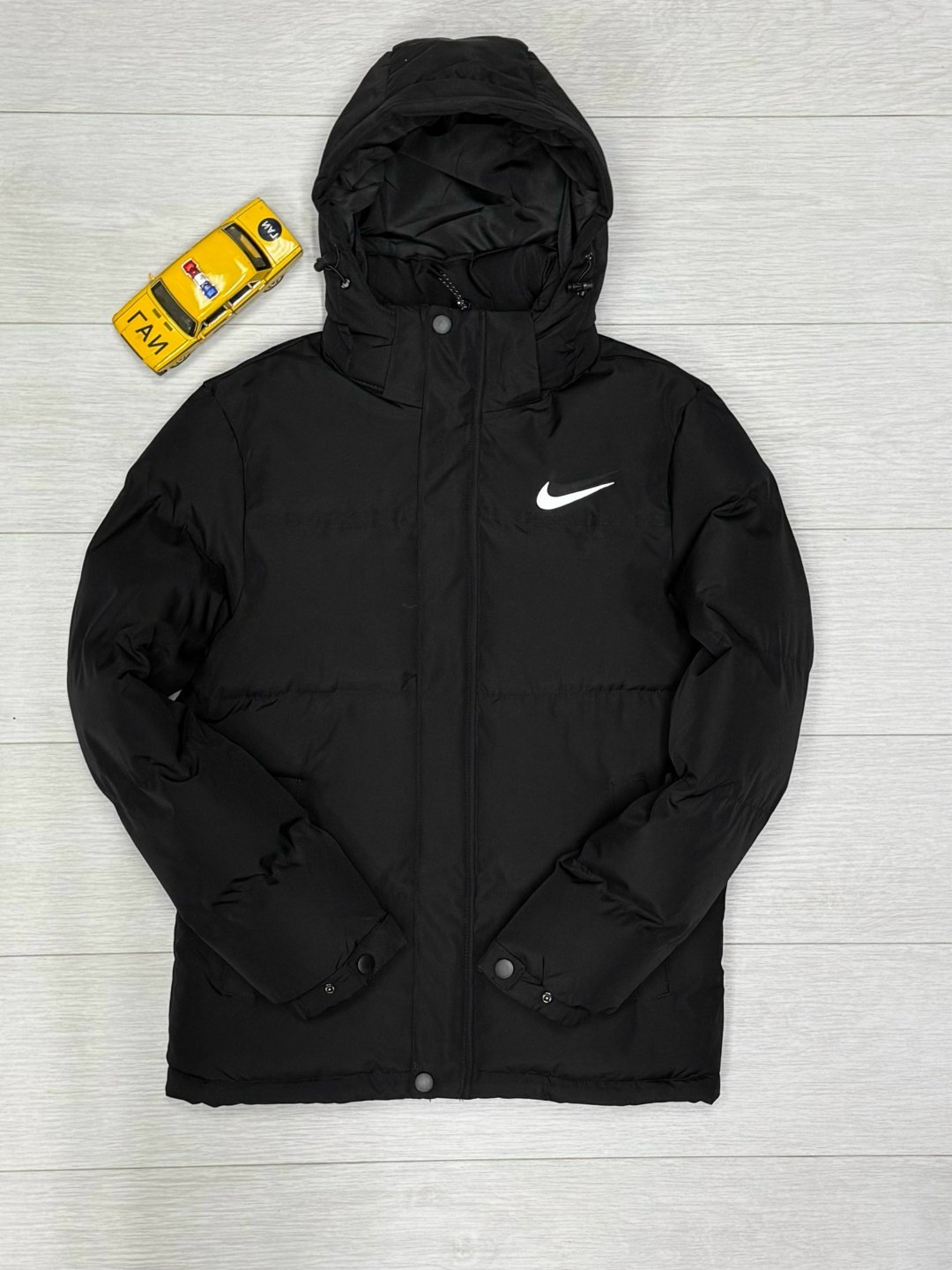 бежевая куртка мужская,куртка зимняя мужская,куртка nike зимняя,пуховик мужской nike,мужская зимняя куртка nike