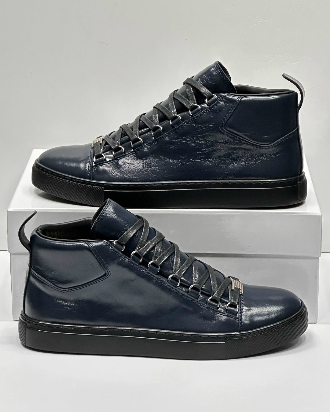 баленсиага ,,balenciaga arena high top sneakers black size 44,balenciaga ,balenciaga arena black