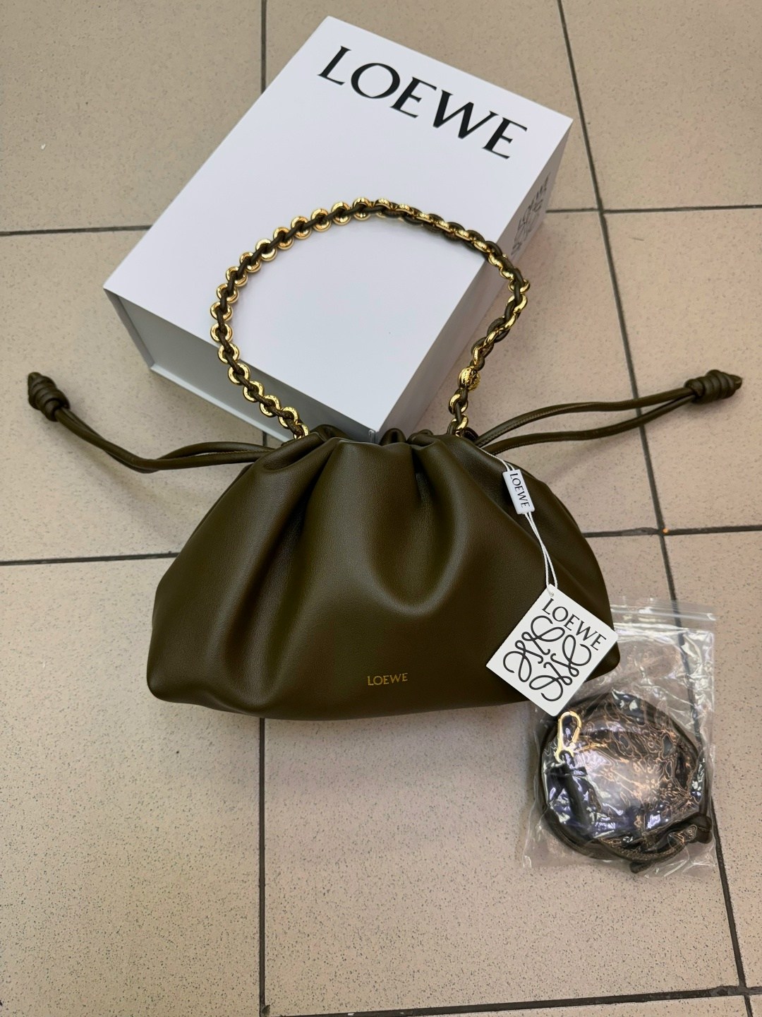 сумка loewe,сумка,женская сумка,модная сумка,сумки клатч