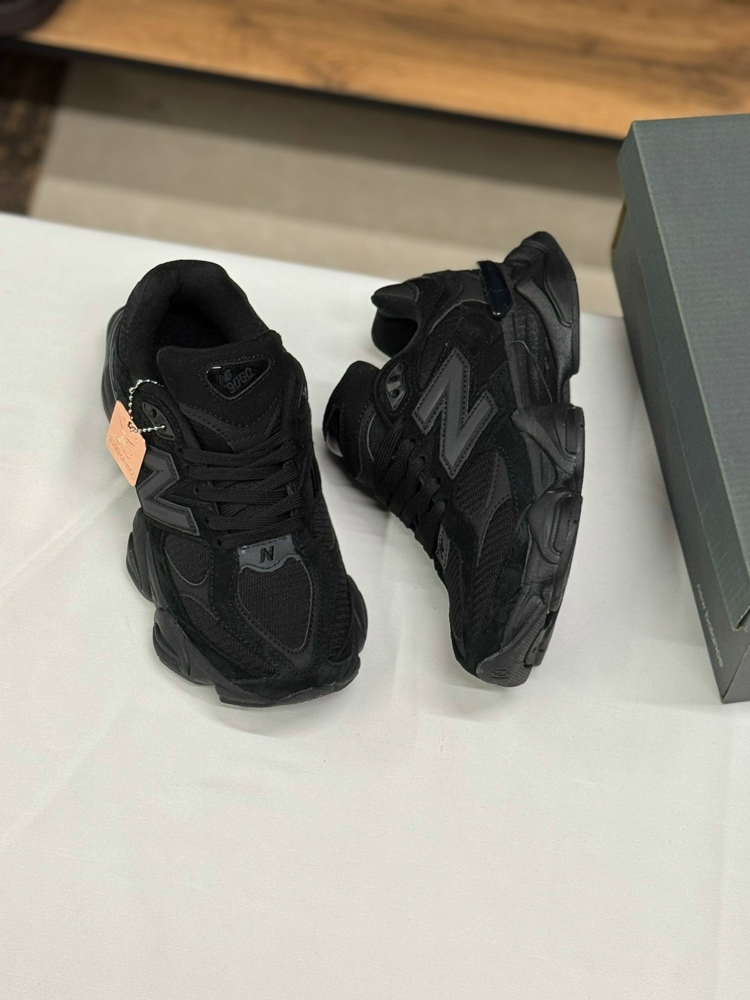 кроссовки new balance 9060,кроссовки new balance,кроссовки,мужской кроссовки,new balance 9060