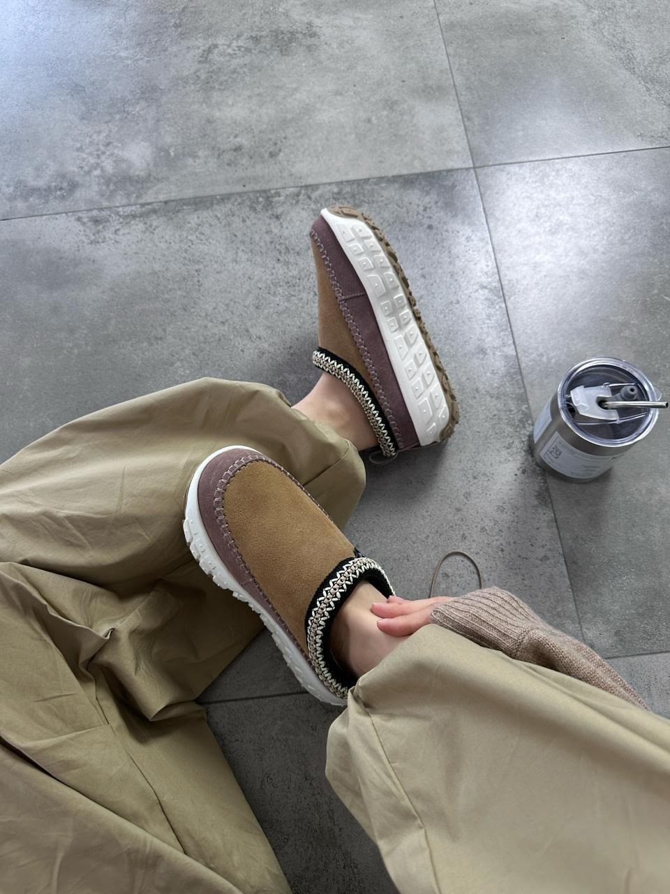 ,кроссовки venture daze chestnut ceramic ugg бежевый,женские угги,угги ugg venture daze ceramic chestnut,модная женская