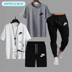 Костюм