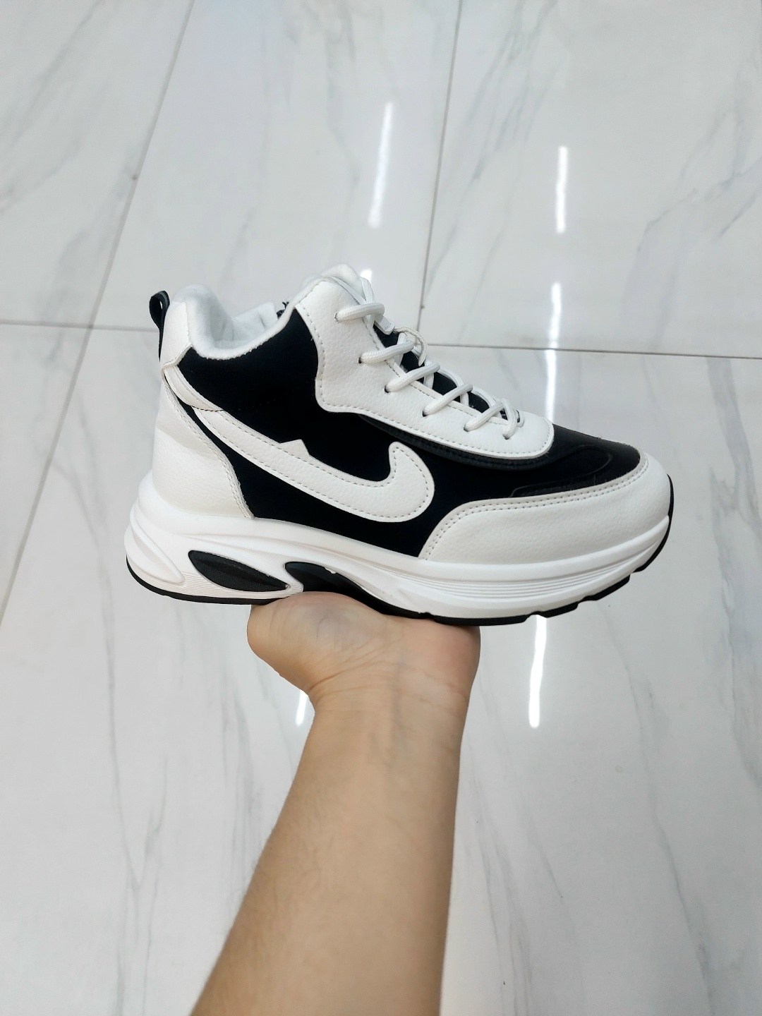 кроссовки женскиe,кроссовки зимние nike,зимние кроссовки женские,кроссовки женские высокие,черные кроссовки