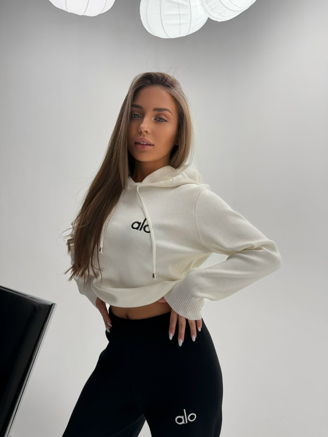стильная кофта,кофта женская,спортивные костюмы,костюм женский,толстовка женская