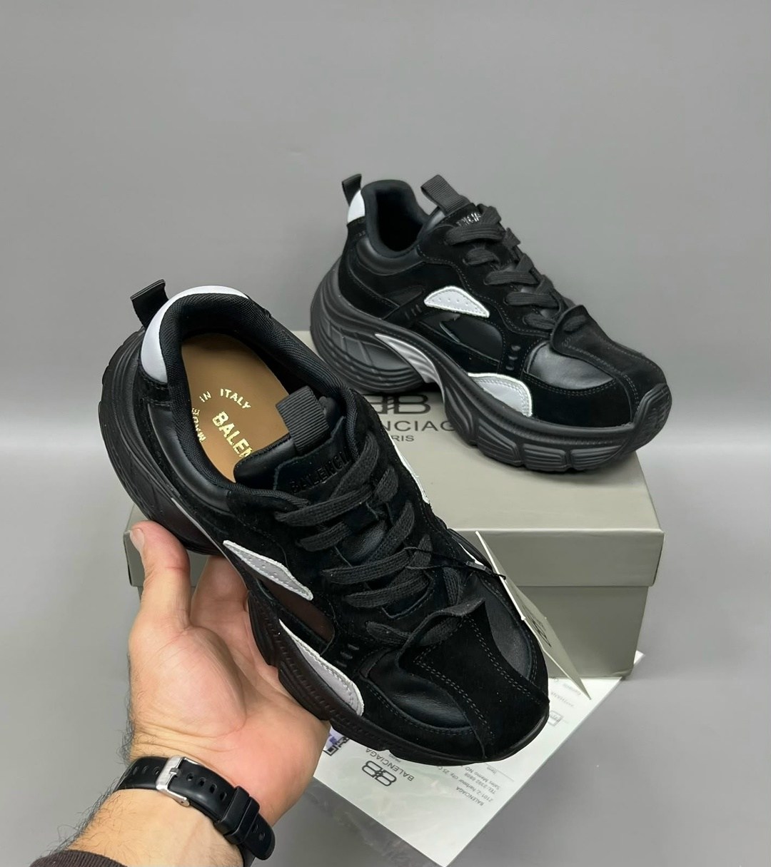 женские кроссовки balenciaga,женские кроссовки,,массивные кроссовки,черные кроссовки