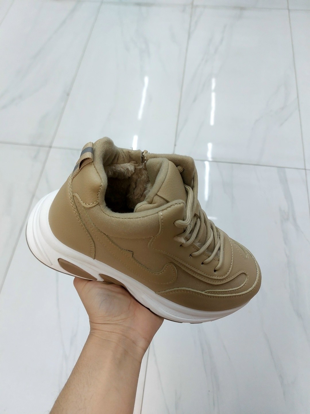 кроссовки женскиe,кроссовки зимние nike,зимние кроссовки женские,кроссовки женские высокие,черные кроссовки